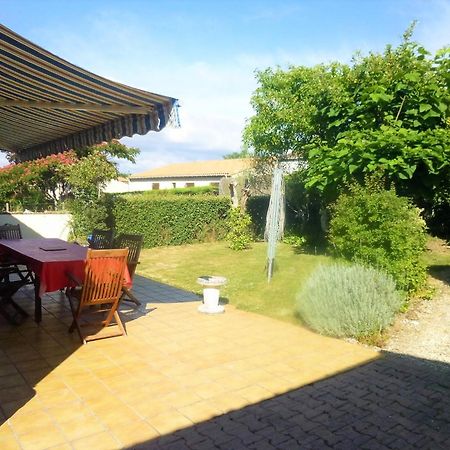 Royan - Maison De Plain-Pied Avec Jardin Clos - Quartier Residentiel Esterno foto