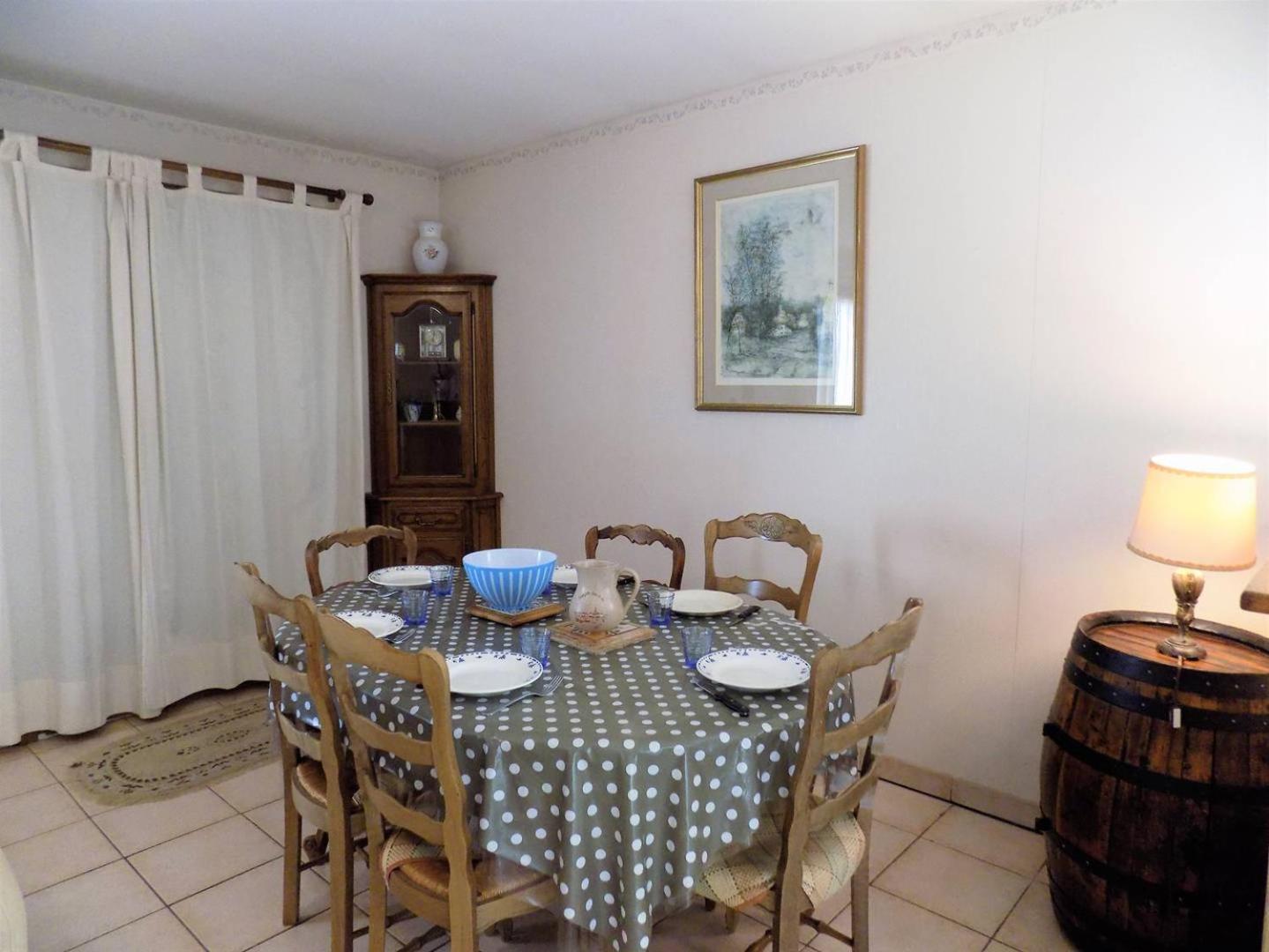 Royan - Maison De Plain-Pied Avec Jardin Clos - Quartier Residentiel Esterno foto